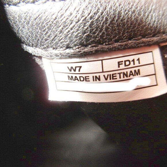 UGG Aureo II Suede Ankle Boots Size 7 Waterproof Side Zip Comfort Heel Black - Picture 5 of 11